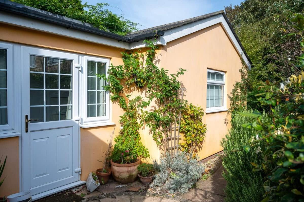 Peaceful Oasis 3 Beds House With Garden And Parking Holiday home