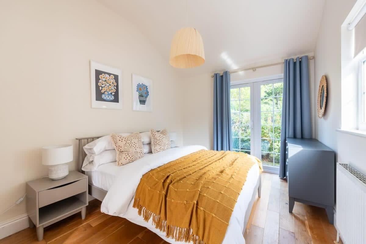 Peaceful Oasis 3 Beds House With Garden And Parking * Cambridge (Cambridgeshire)